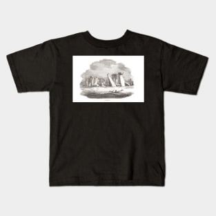 Stonehenge prehistoric monument, England Kids T-Shirt